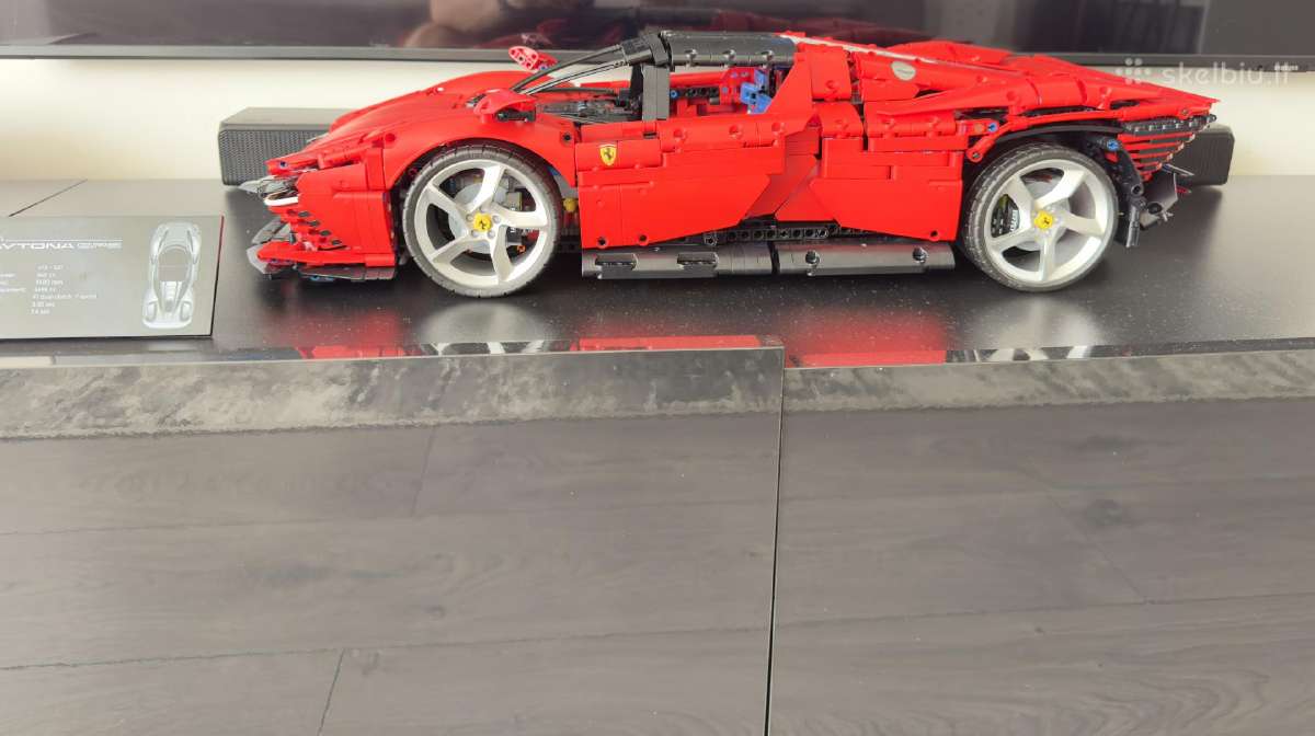 Lego Ferrari Daytona Sp3 - nuotraukos Nr. 2