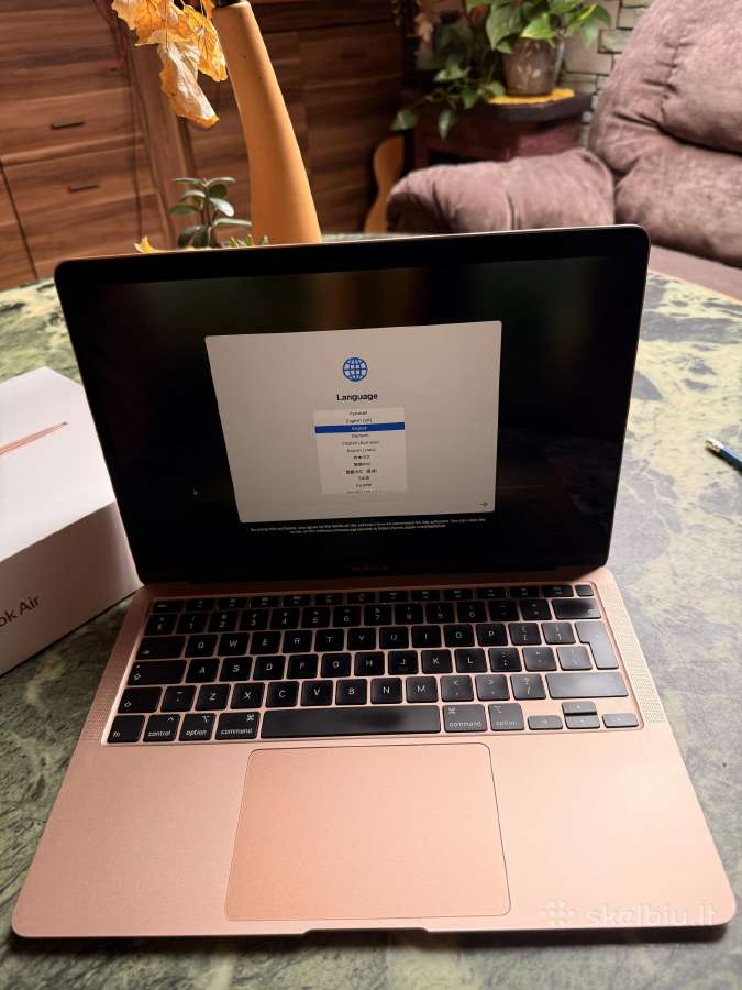 Parduodamas puikios būklės „MacBook Air“ 2020 - nuotraukos Nr. 2