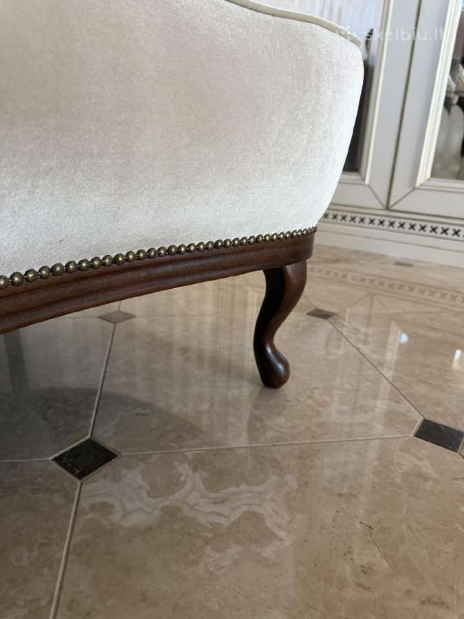 Vintažinio stiliaus klasikinė sofa - nuotraukos Nr. 4