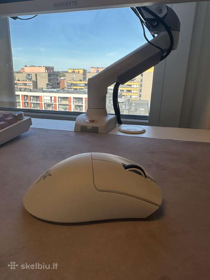 Razer Deathadder V3 Pro – balta - nuotraukos Nr. 4