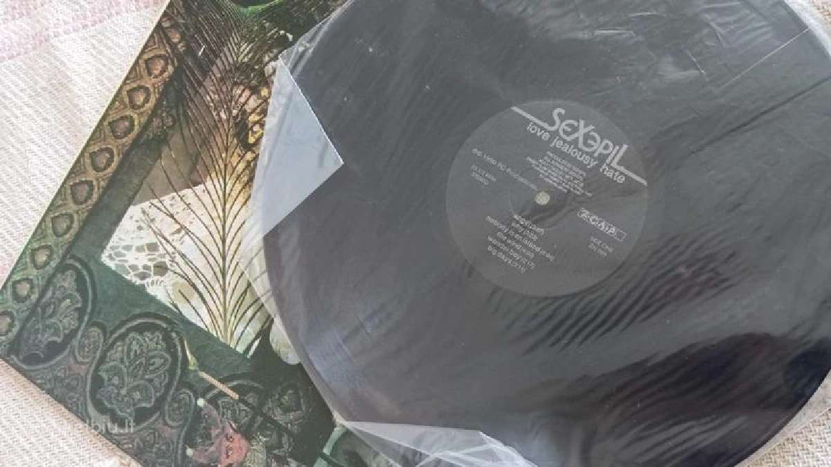 Sexepil – Love Jealousy Hate (1991 m. Originalas) - nuotraukos Nr. 6