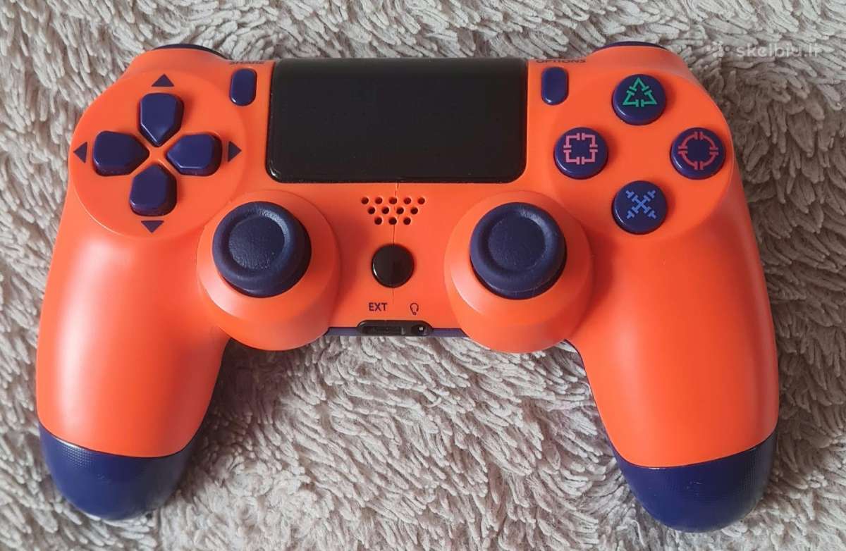 Sony Playstation 4 Slim + 3 pulteliai - nuotraukos Nr. 5