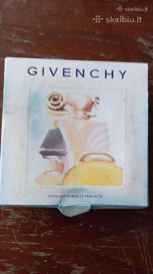 Vintažinis Givenchy kvepalų miniatiūrų rinkinys - nuotraukos Nr. 10