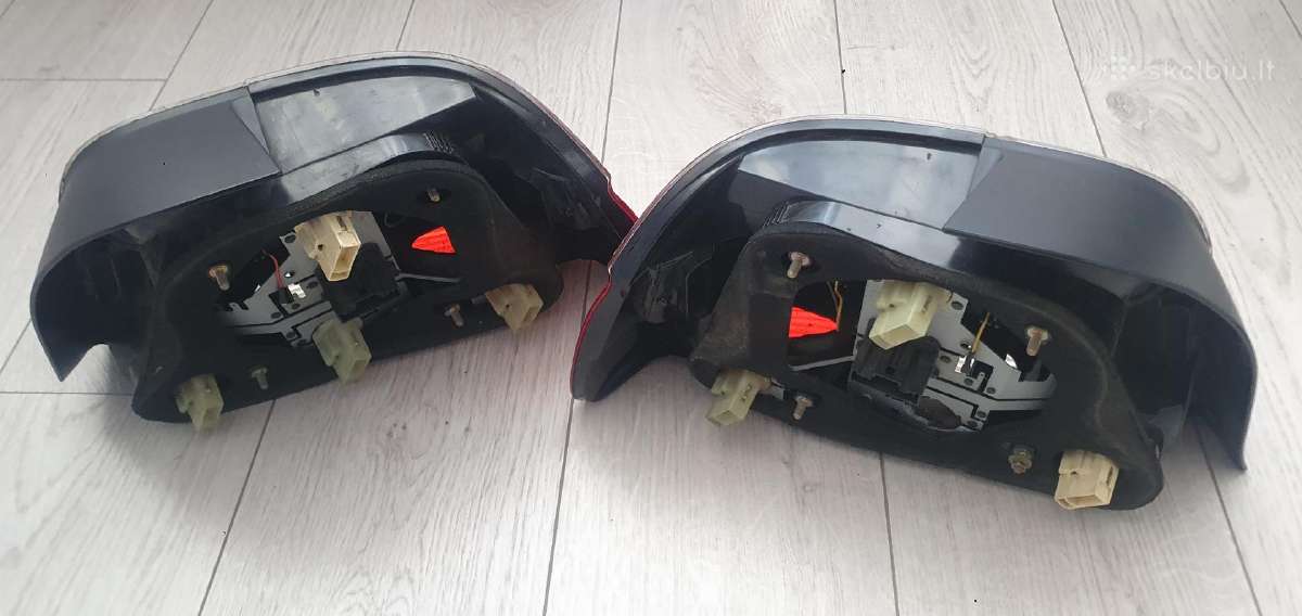 Parduodu Bmw E39 sedano galinių žibintų porą - nuotraukos Nr. 3