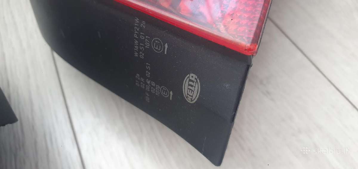 Parduodu Bmw E39 sedano galinių žibintų porą - nuotraukos Nr. 5