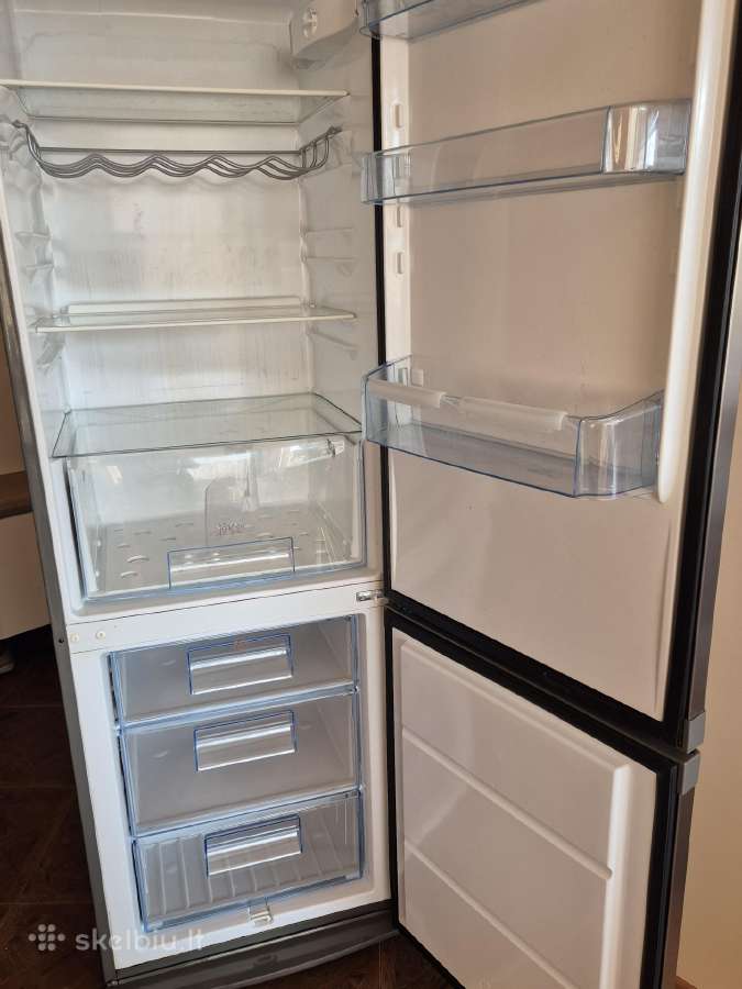 Tvarkingas ir talpus Electrolux šaldytuvas - nuotraukos Nr. 2