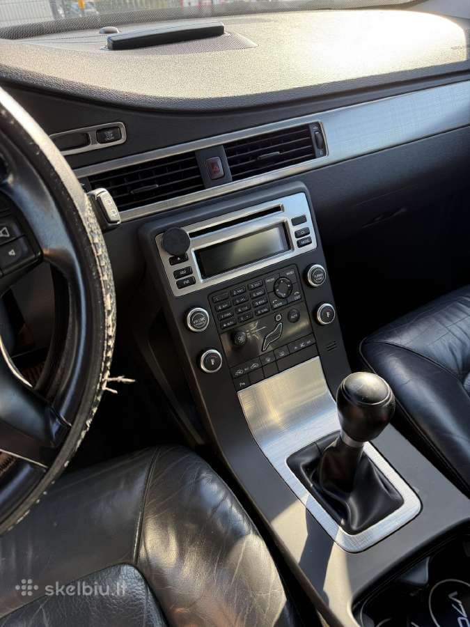 Parduodamas Volvo v70 - nuotraukos Nr. 4