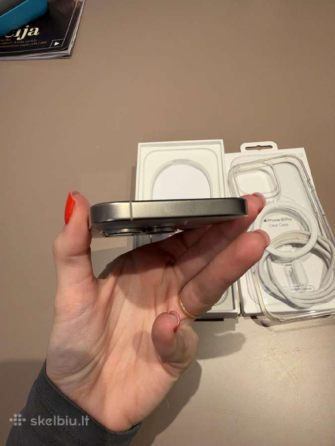 iPhone 16 Pro Natural Titanium 128gb - nuotraukos Nr. 13