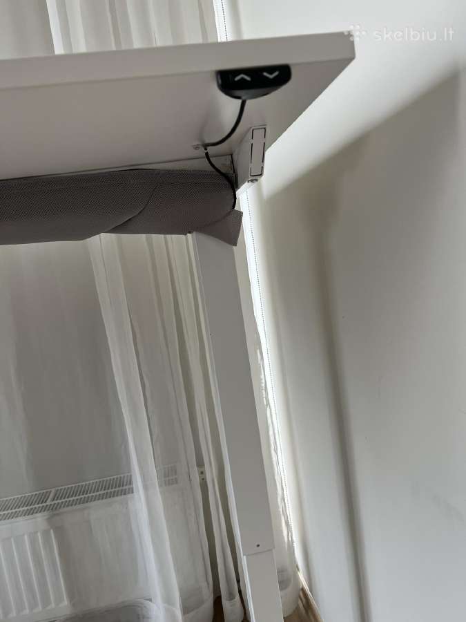 Narbutas l elektrinis reguliuojamo aukščio stalas - nuotraukos Nr. 6