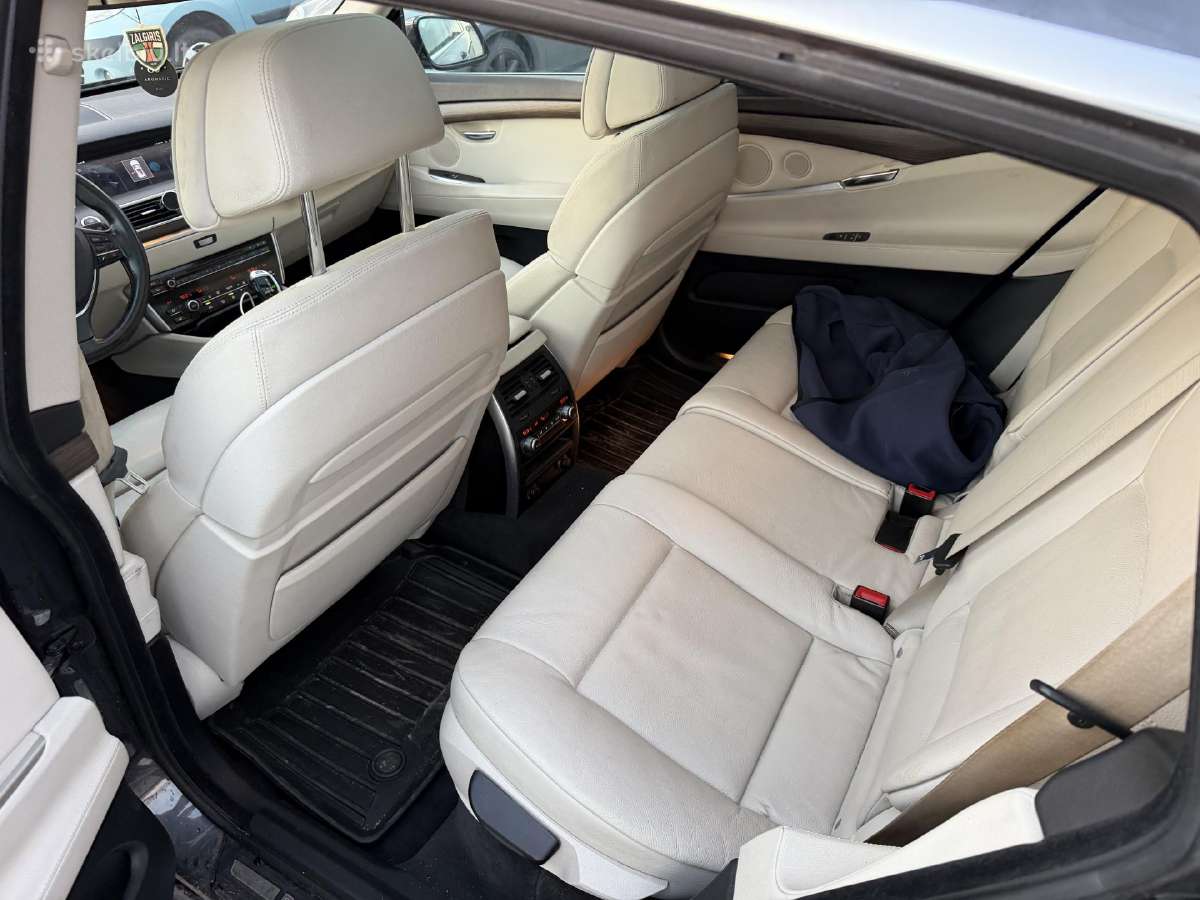 Automobilio nuoma Kaune VW Passat Toyota Bmw 535d - nuotraukos Nr. 13