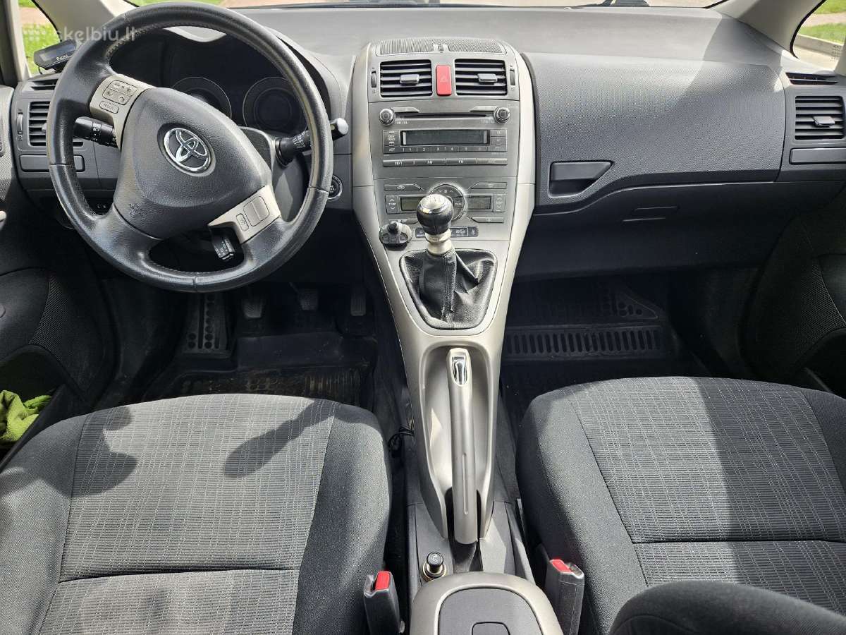 Toyota Auris - nuotraukos Nr. 5