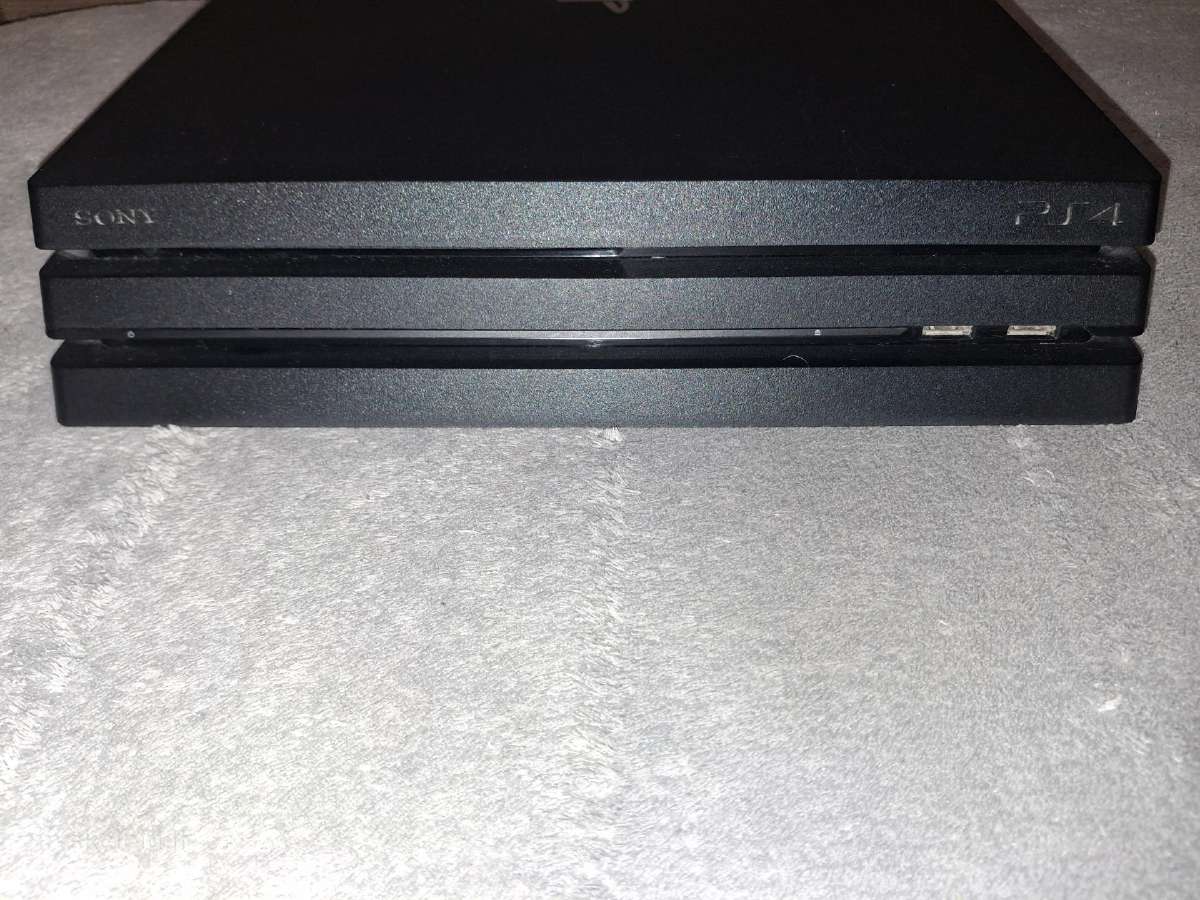 Ps4 Pro 1tb + 2 pulteliai + 7 žaidimai - nuotraukos Nr. 4