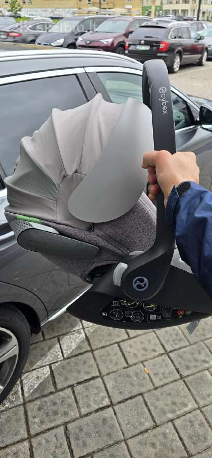 Cybex Cloud T i-size Plus + Base T Isofix - nuotraukos Nr. 12