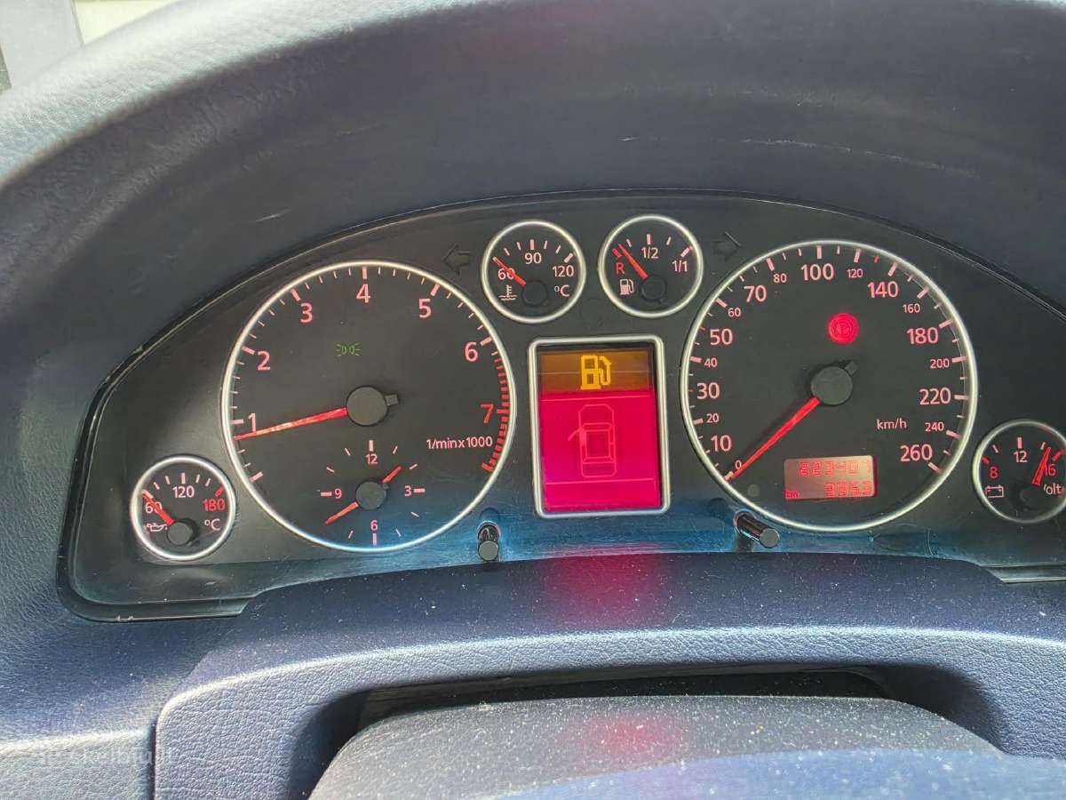 Audi A6, 2,4 l, 121 kw, 1999m. Sedanas, benzinas. - nuotraukos Nr. 11