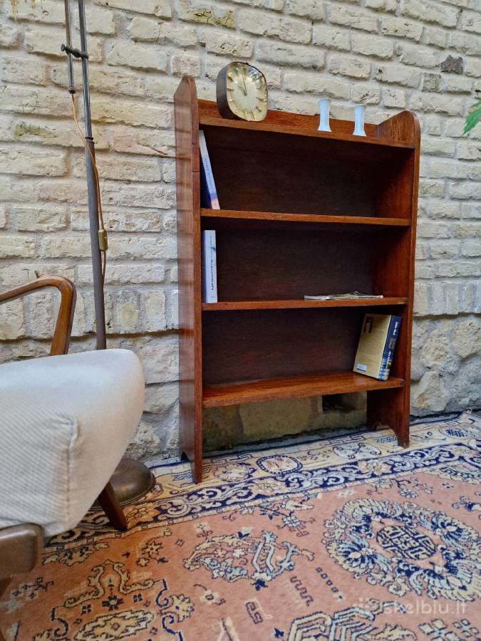 Vintažinė mid century deginto ąžuolo knygų lentyna - nuotraukos Nr. 10