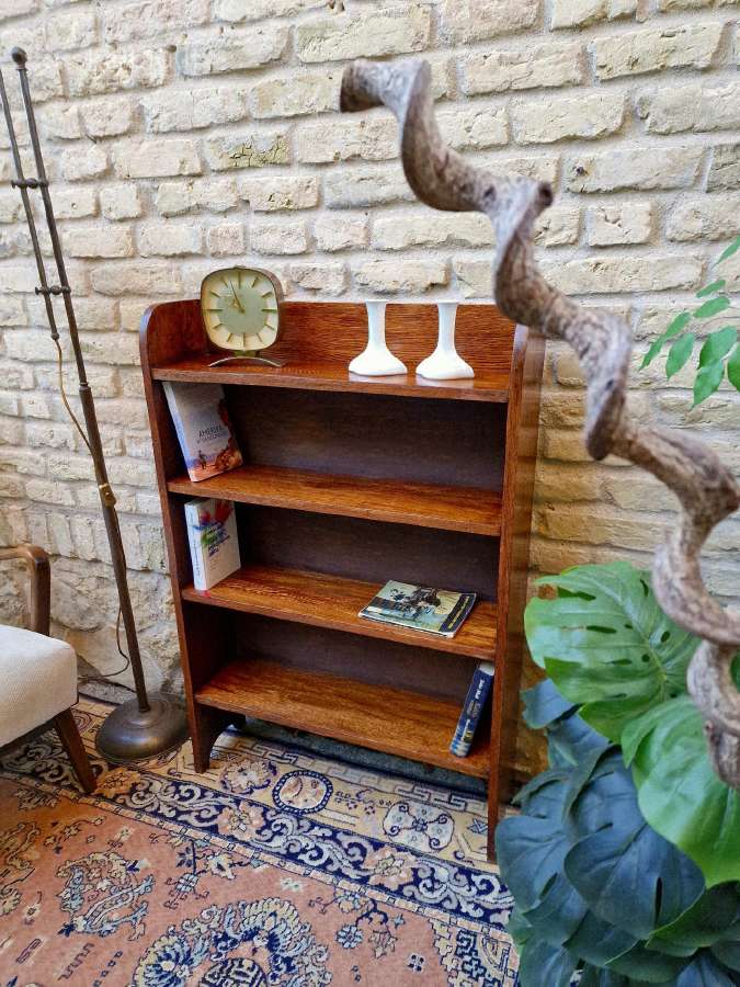 Vintažinė mid century deginto ąžuolo knygų lentyna - nuotraukos Nr. 16
