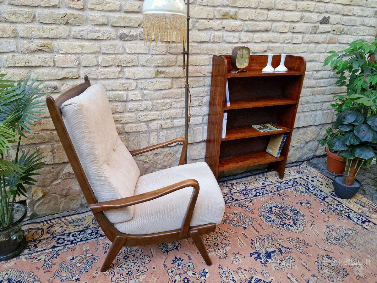 Vintažinė mid century deginto ąžuolo knygų lentyna - nuotraukos Nr. 17