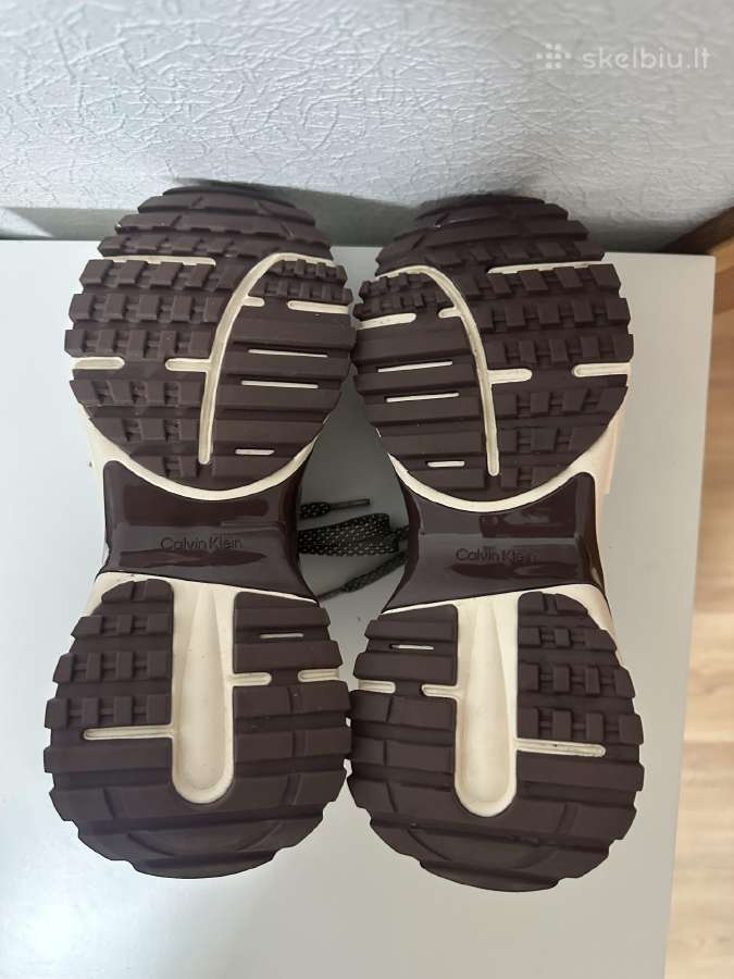 Calvin Klein kedai - nuotraukos Nr. 3