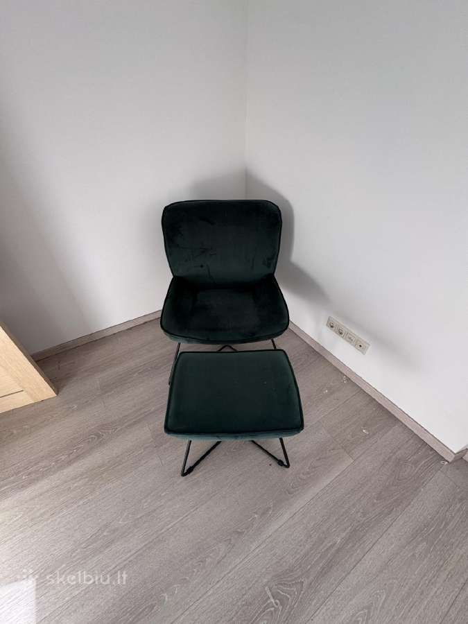Stilingas veliūrinis fotelis su kojų atrama - nuotraukos Nr. 2