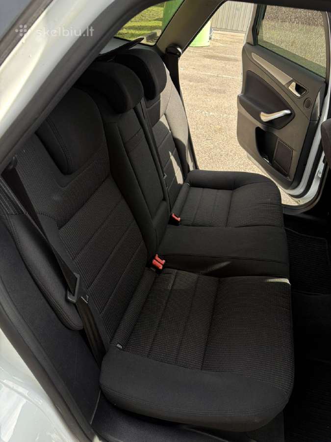Ford Mondeo - nuotraukos Nr. 16