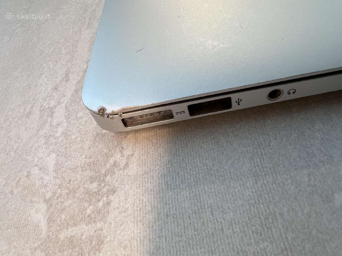 MacBook Air 2017 - nuotraukos Nr. 3