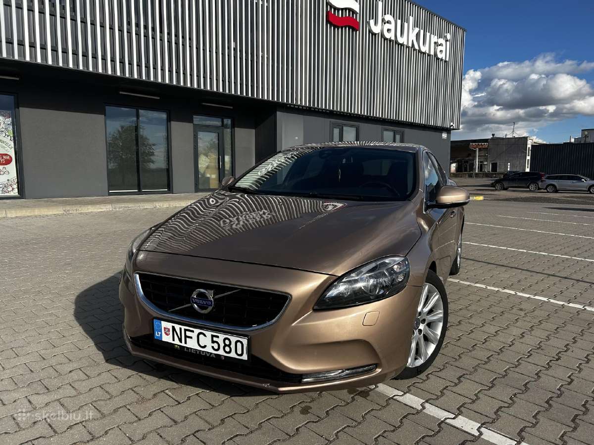 Volvo v40 - nuotraukos Nr. 2
