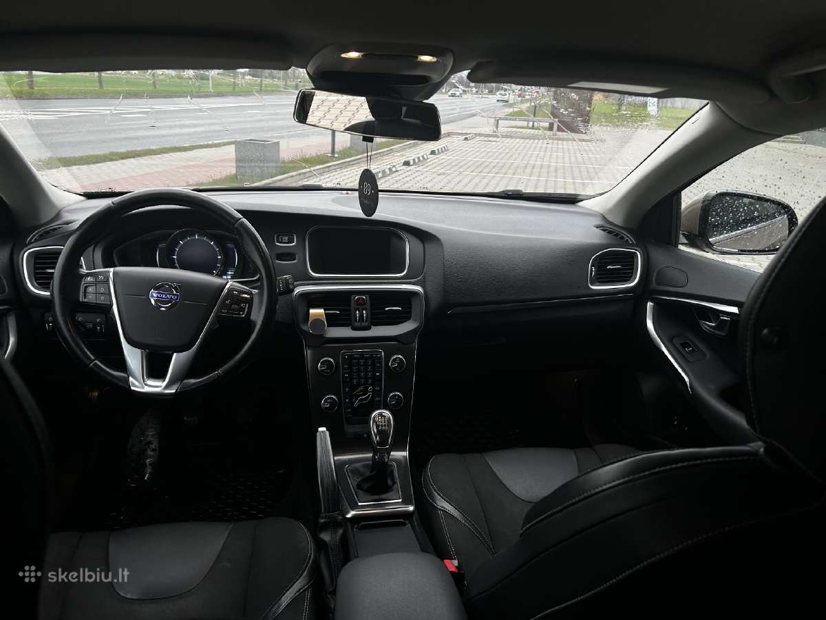 Volvo v40 - nuotraukos Nr. 11