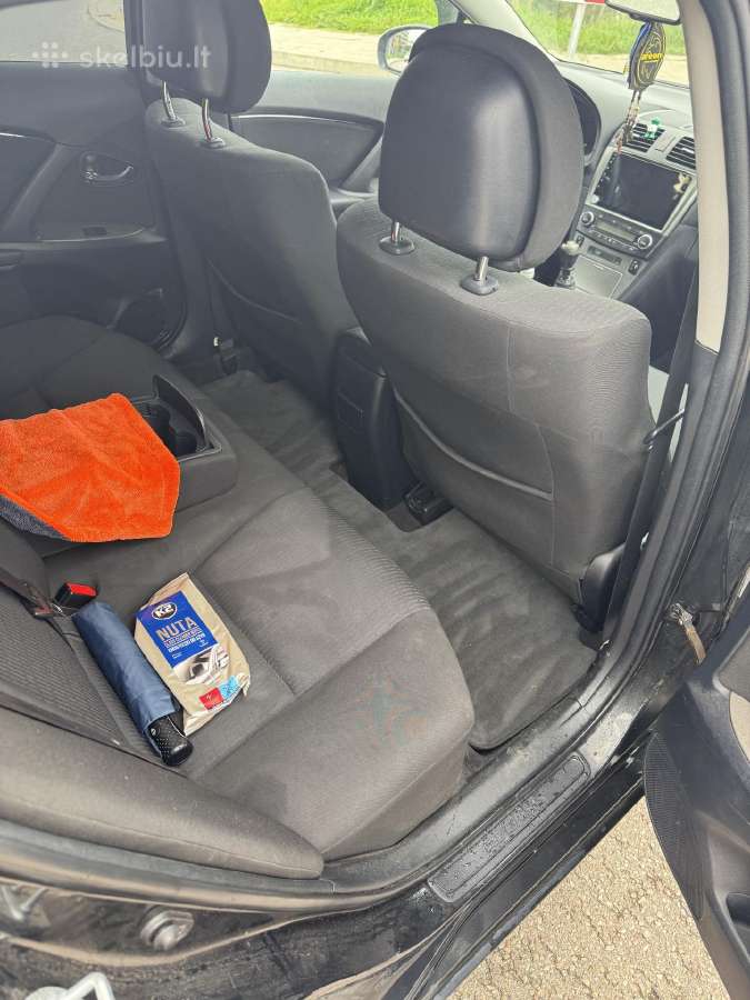Parduodama Toyota Avensis - nuotraukos Nr. 8