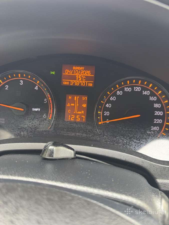 Parduodama Toyota Avensis - nuotraukos Nr. 7