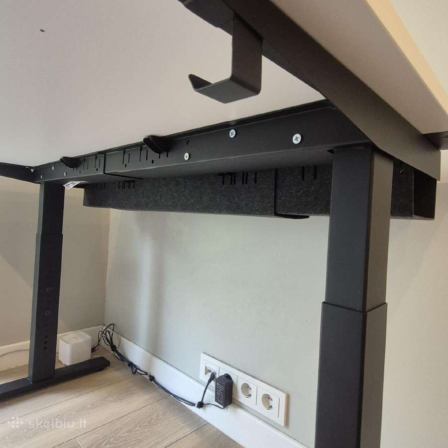 Ikea Mittzon rašomasis stalas 140x60 cm - nuotraukos Nr. 4