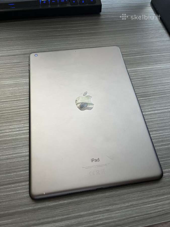 Apple iPad 7 kartos - nuotraukos Nr. 2