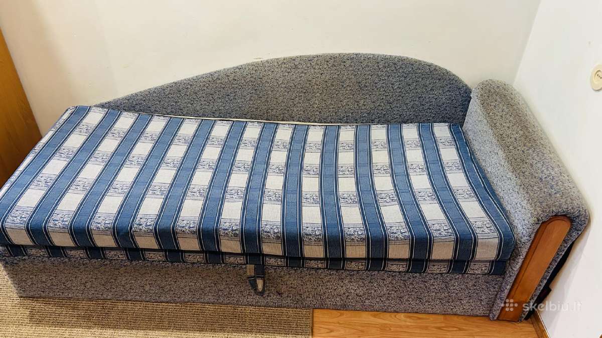 Išskleidžiama sofa-lova su patalynes deže - nuotraukos Nr. 2