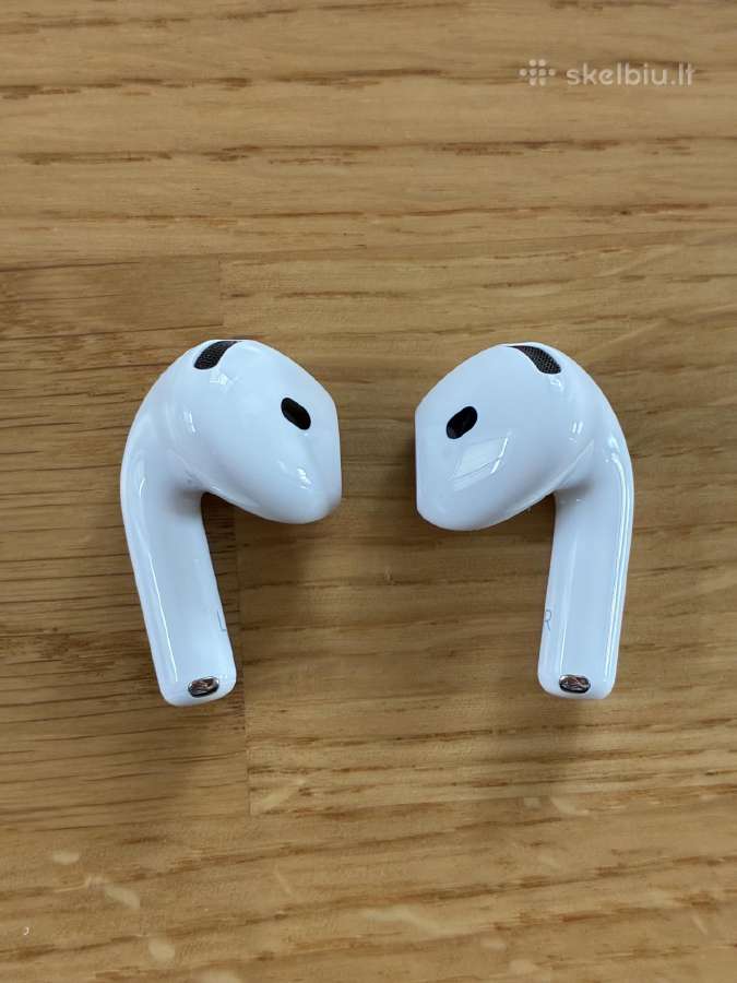 Apple Airpods 5 with Wireless Charging Case - nuotraukos Nr. 2