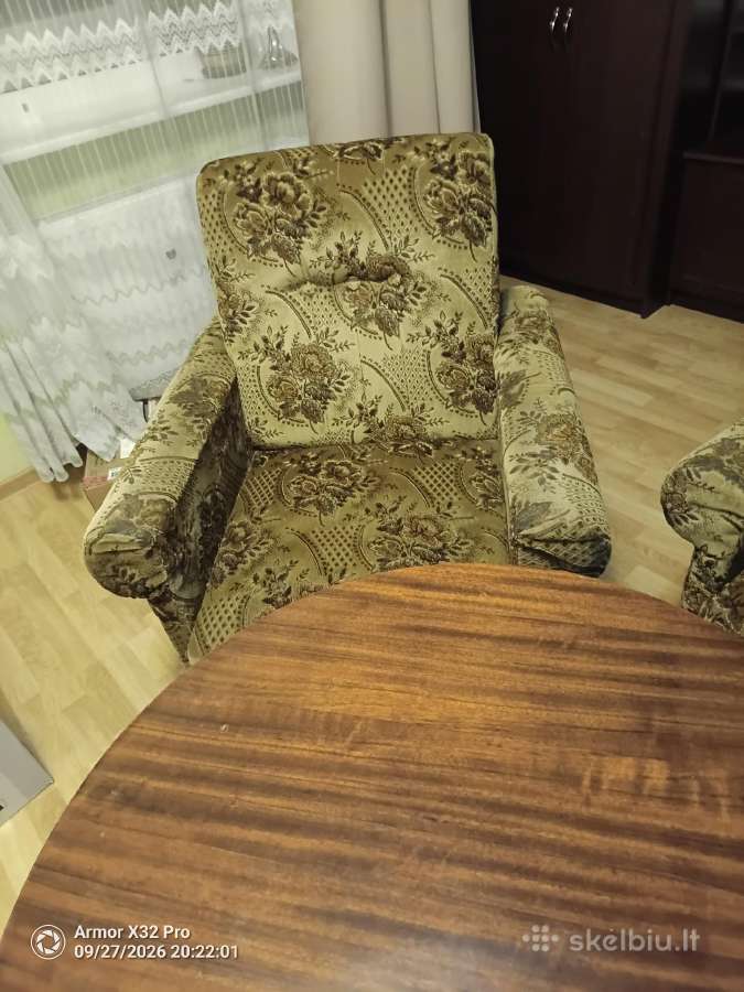 Paduodu minkstu baldu komplekta. - nuotraukos Nr. 4