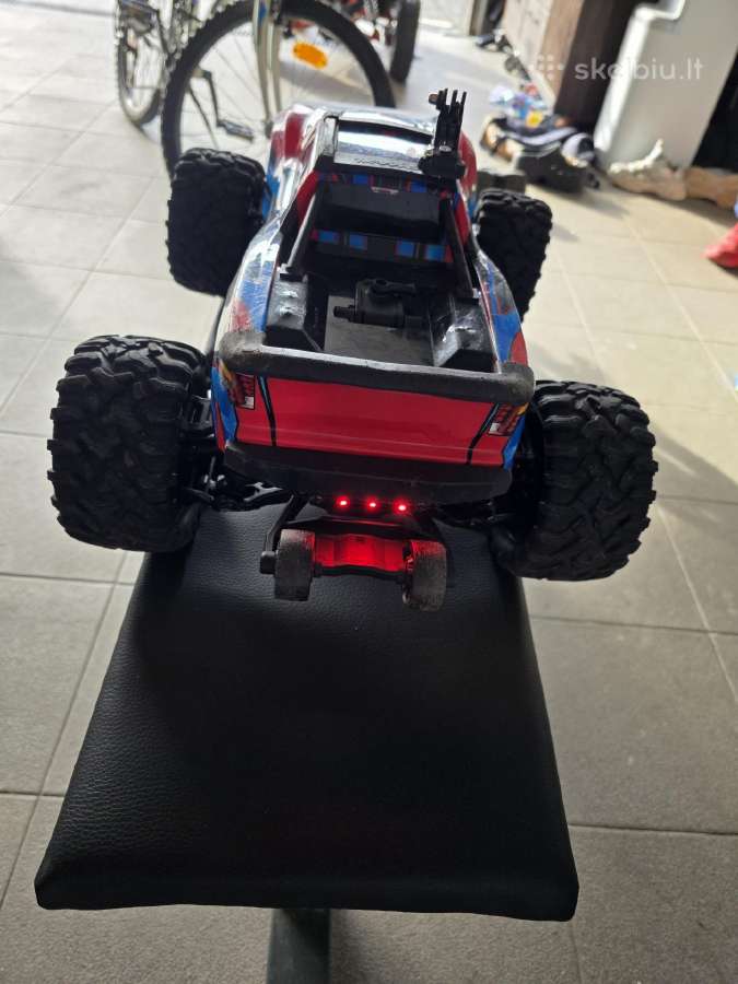 Traxxas maxx - nuotraukos Nr. 3