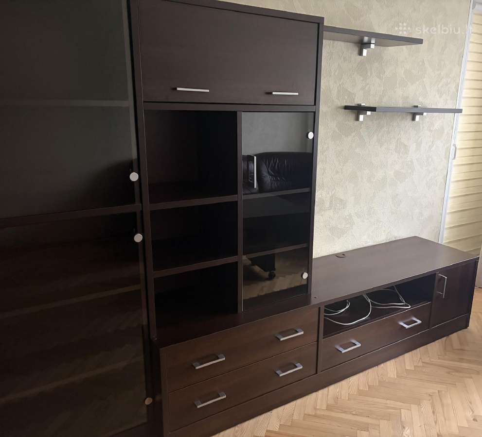 Svetainės sekcija- tamsaus medžio, moderni - nuotraukos Nr. 3