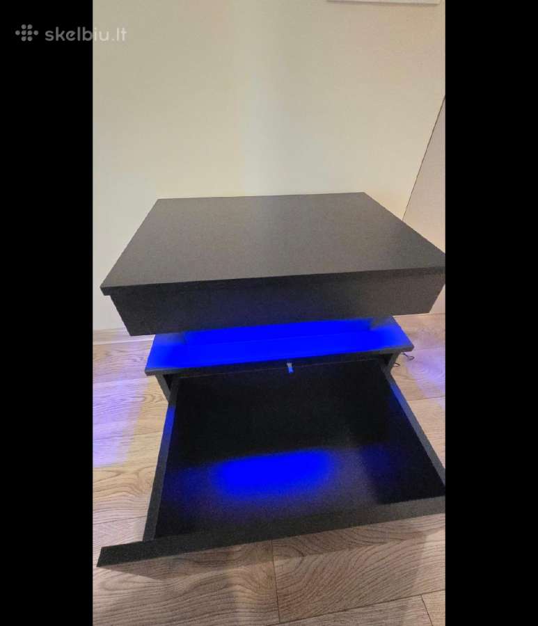 Naktiniai staliukai,su stalčiais su LED. - nuotraukos Nr. 3