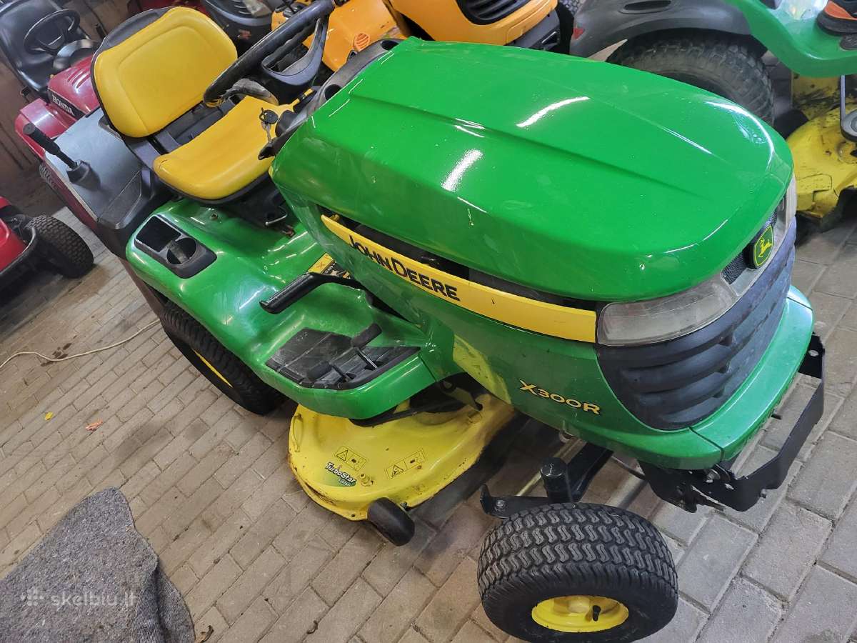 John deer su krepsiu - nuotraukos Nr. 2