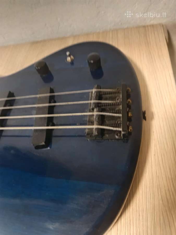 Bosinė gitara Johnson - nuotraukos Nr. 6