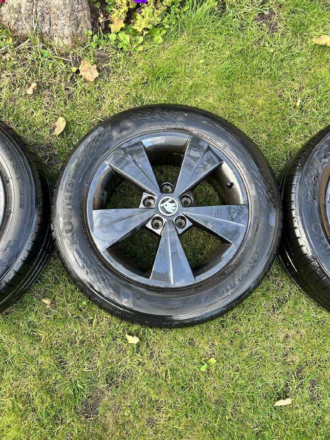 Vasarinės Škoda Octavia ratlankiai su padangom - nuotraukos Nr. 11