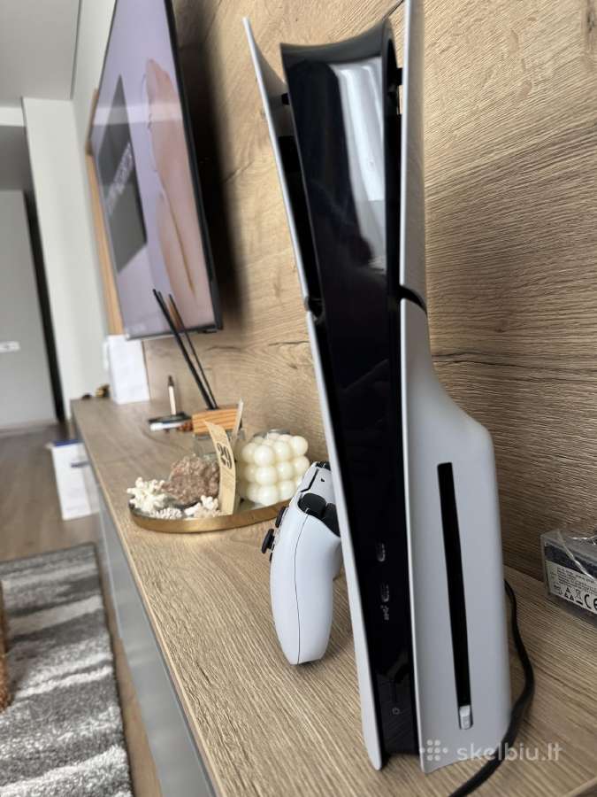 Playstation 5 Slim CD versija - nuotraukos Nr. 2