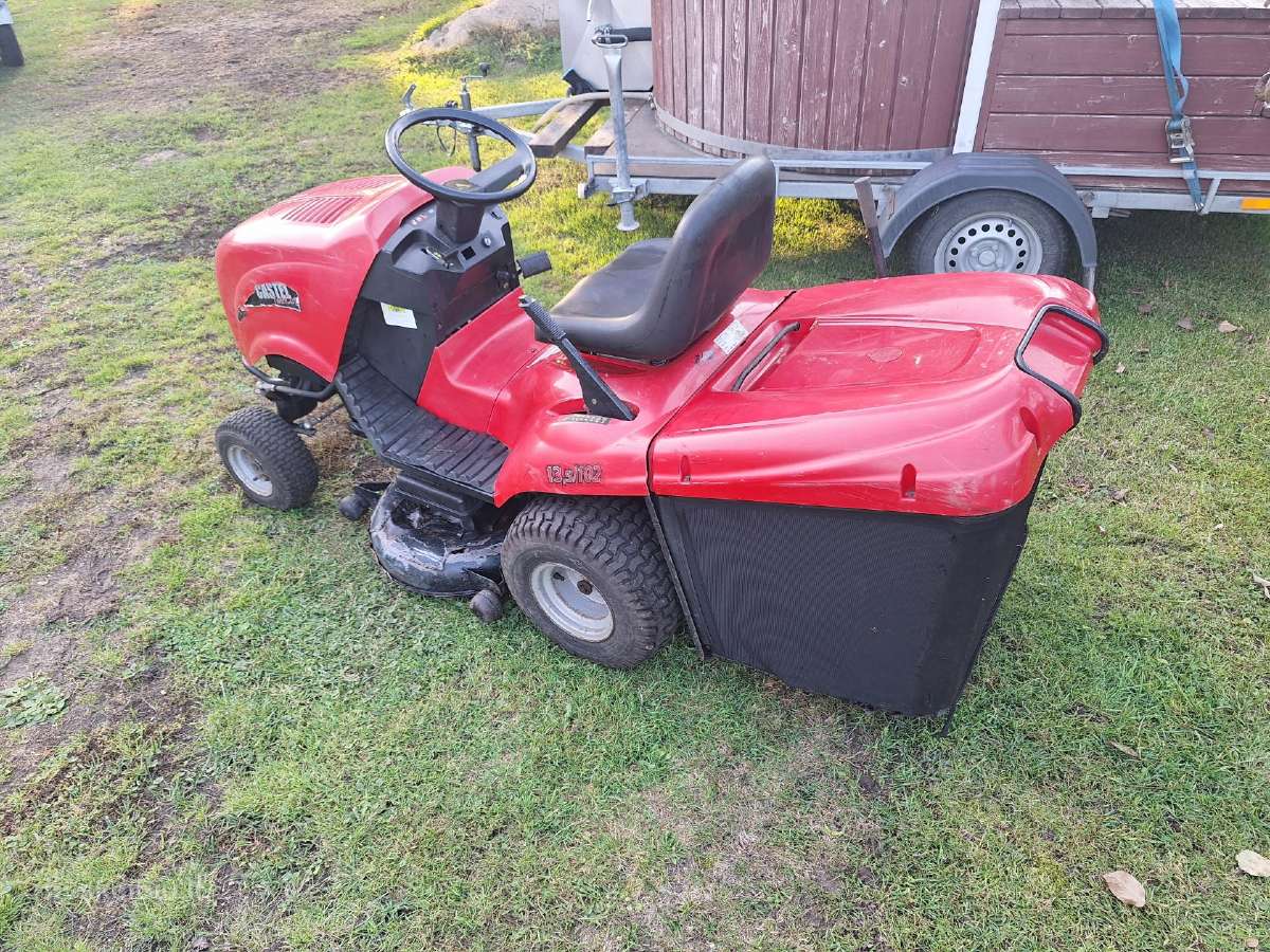 Sodo traktoriukas Castelgarden 13.5hp - nuotraukos Nr. 2