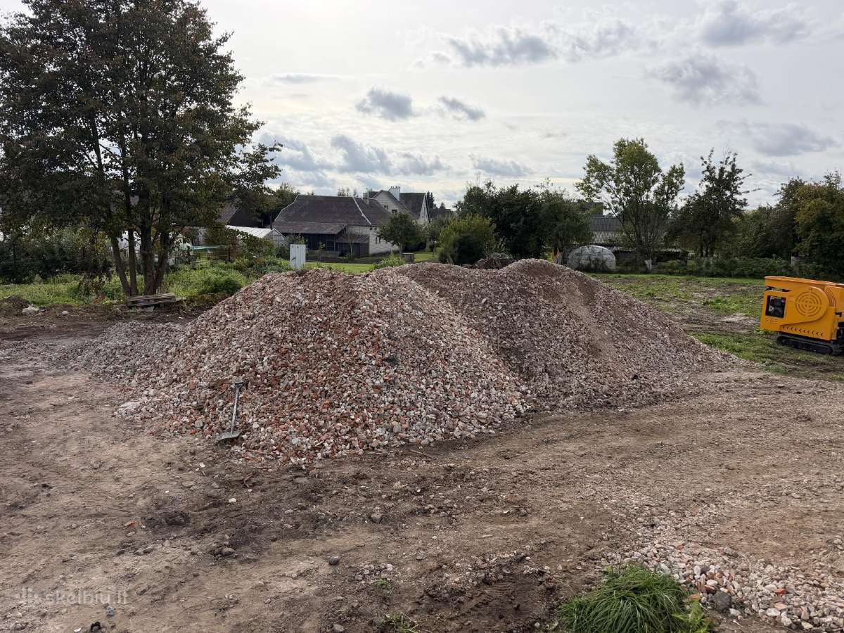 Betono ir plytų trupinimas vietoje Kaunas - nuotraukos Nr. 12