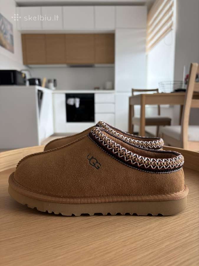 Ugg Moteriški batai - nuotraukos Nr. 2