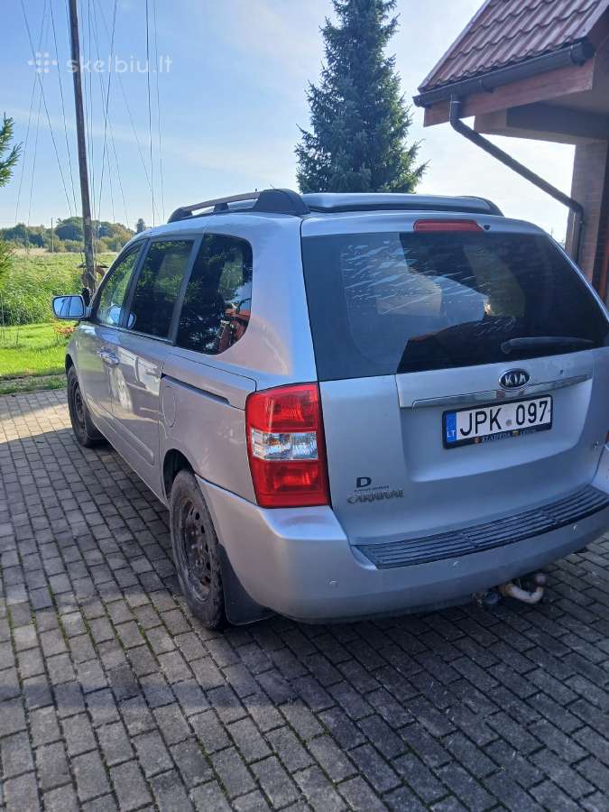 Kia Carnival (minikemperis) - nuotraukos Nr. 2