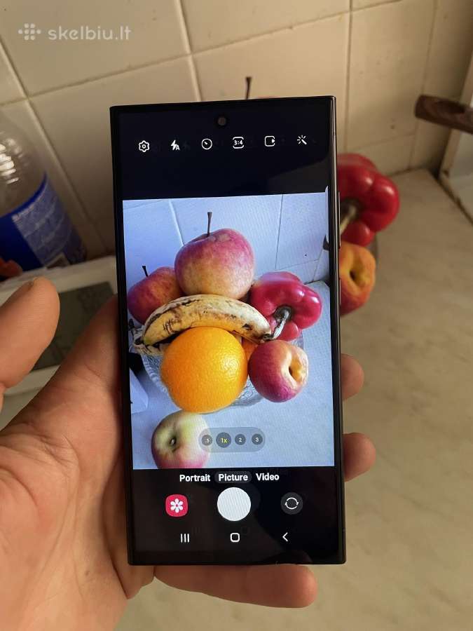 Naujas android telefonas su 5G - nuotraukos Nr. 4