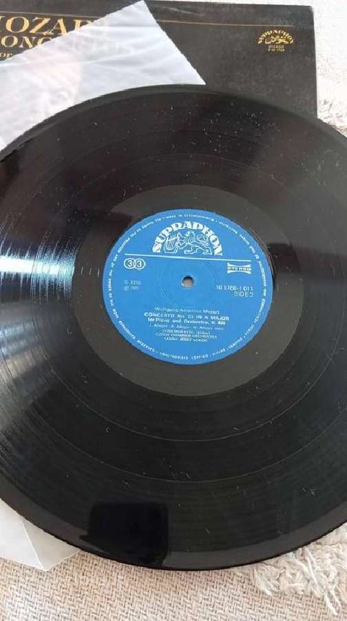 W. A. Mozart vinilinė plokštelė (Artia 1975 m. - nuotraukos Nr. 2