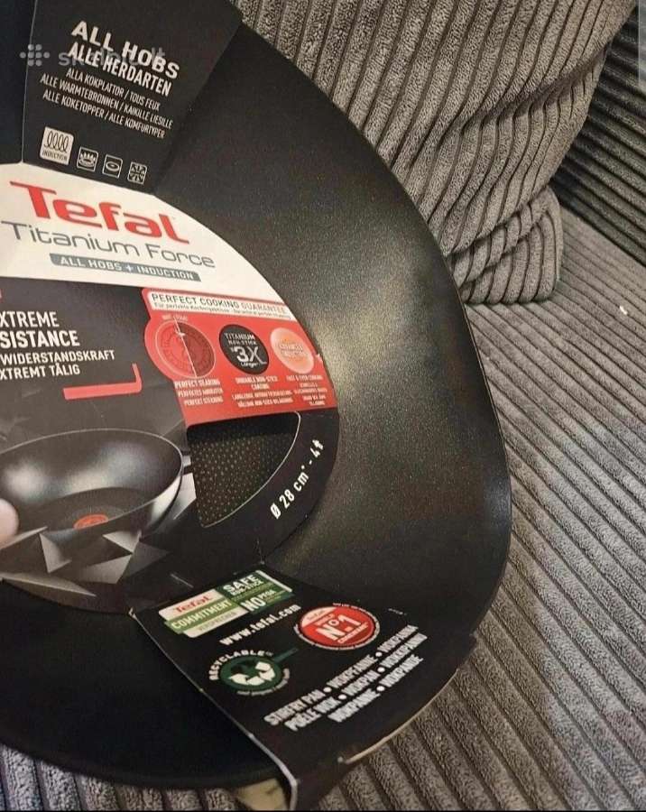 Nauja Tefal titanium force keptuvė - nuotraukos Nr. 2