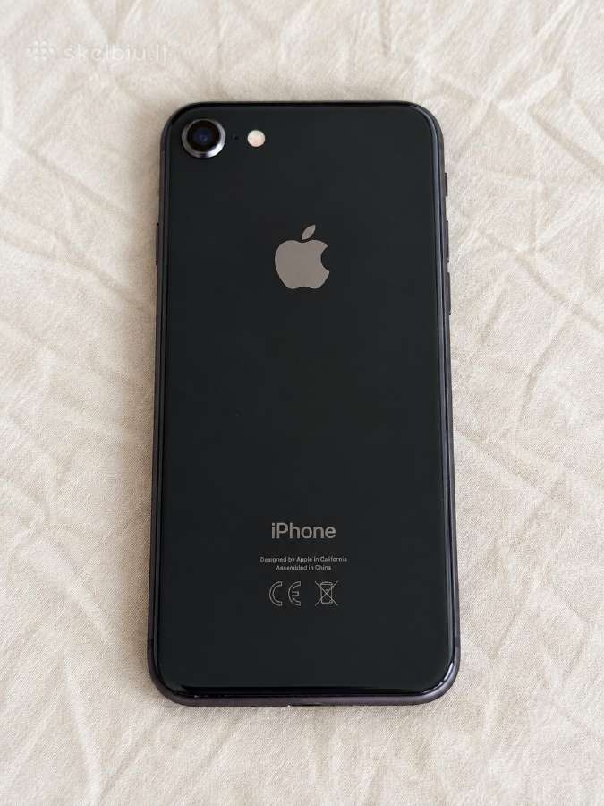 Apple iPhone 8 64 GB + Apple dėkliukas - nuotraukos Nr. 3