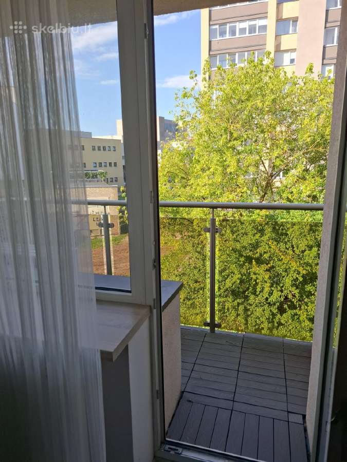 1 k. butas su atskirta miegamojo zona centre - nuotraukos Nr. 9